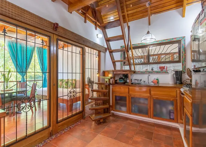 Namaste Beach Bungalow 1 Bdr Loft 4 Min To Beach